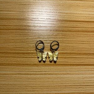 Elegant Gold Butterfly Earrings